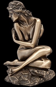 Elegant bronze figur kvinde til stuen – unik gaveide